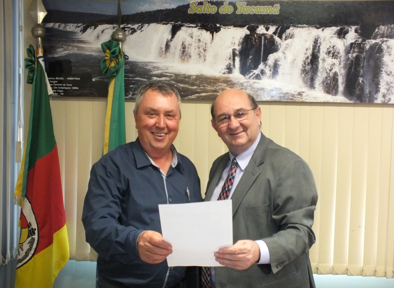 PREFEITO EM EXERCÍCIO DE MATO QUEIMADO AGRADECE APOIO DE CLASSMANN 